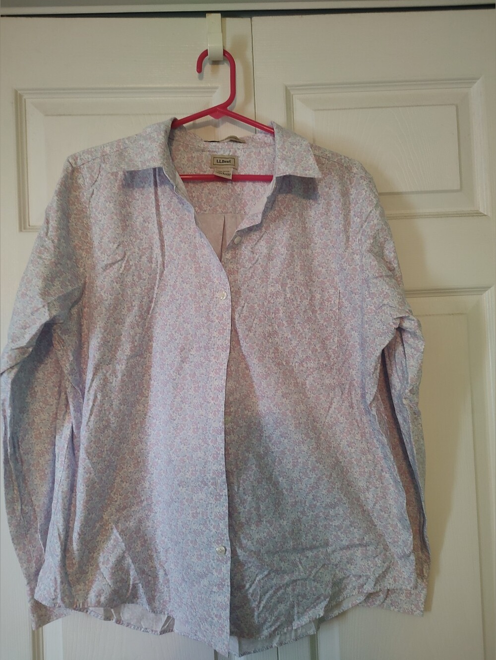 L.L.Bean Wrinkle Resistant Cotton Floral Long Sleeve Button-Up Shirt Women's L
